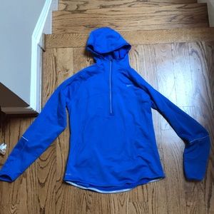 Nike dry fit pull over